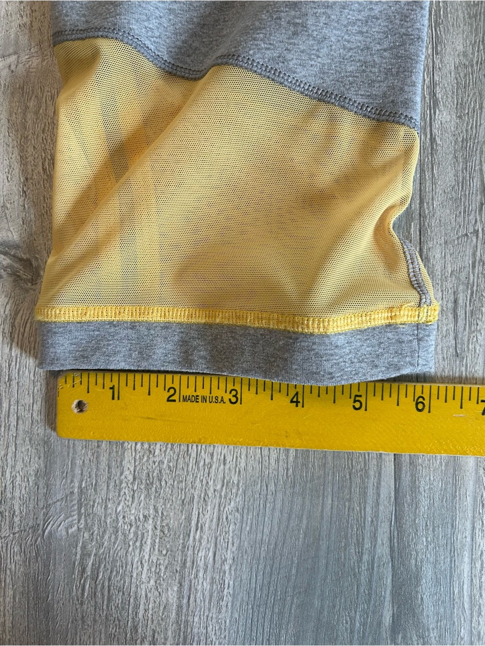 Calia by Carrie Underwood Filament Capri Leggings Color Heather Gray & Yellow L - Picture 12 of 12